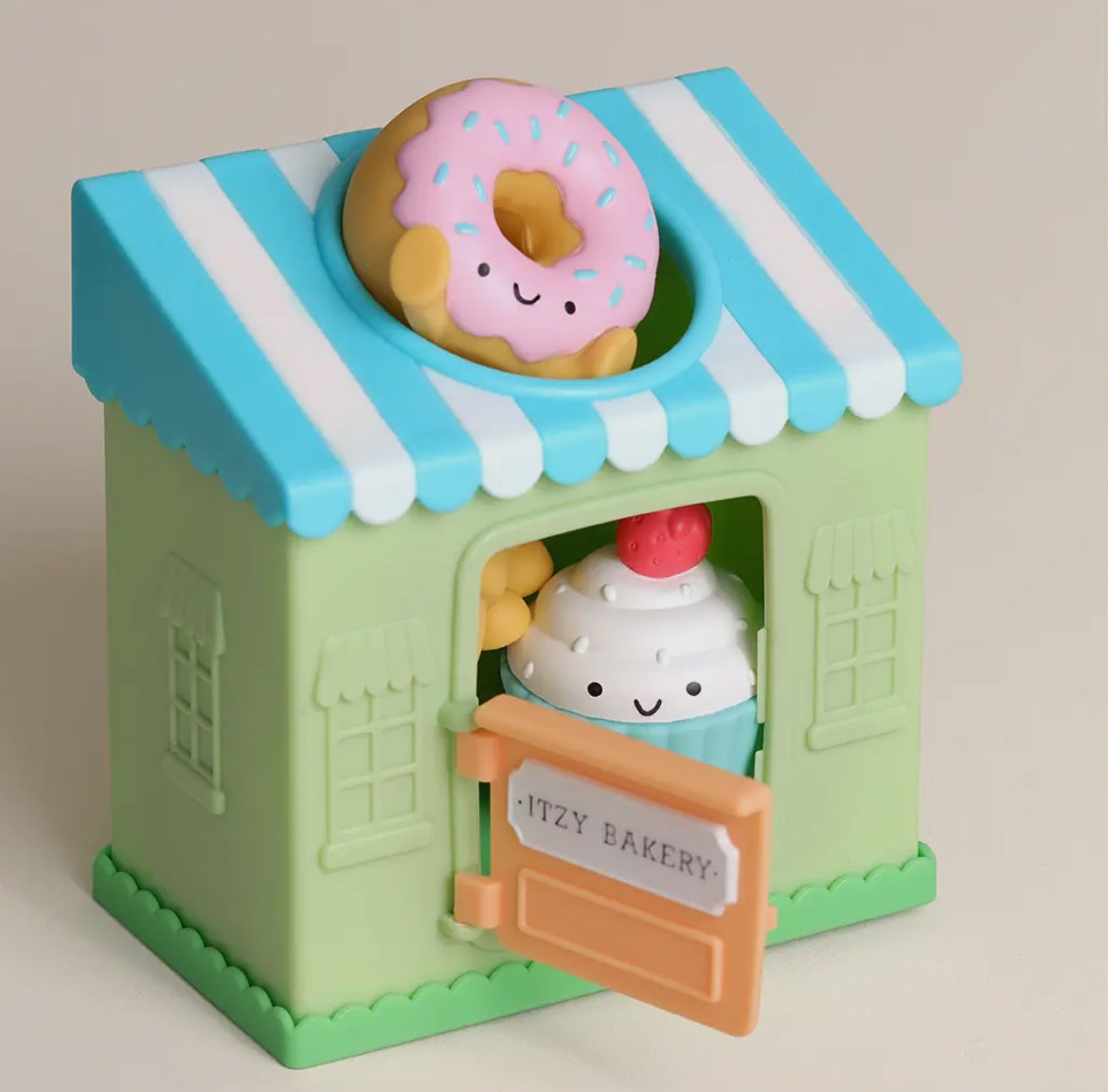 Itzy Ritzy Itzy Play Bakery