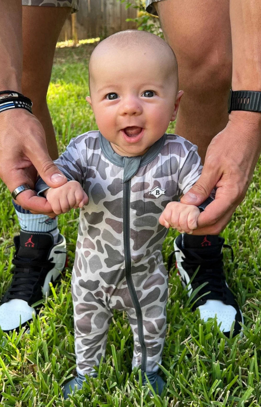 Burlebo Onesie-Classic Deer Camo