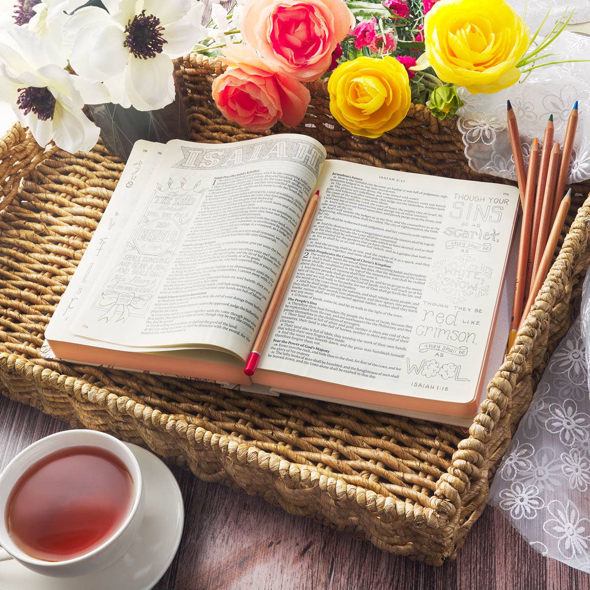 Christian Art Gifts KJV My Creative Bible-Faux Leather, White Floral Printed