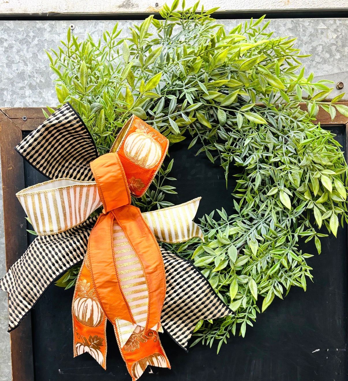 24"Ruscus Wreath with Fall Bow