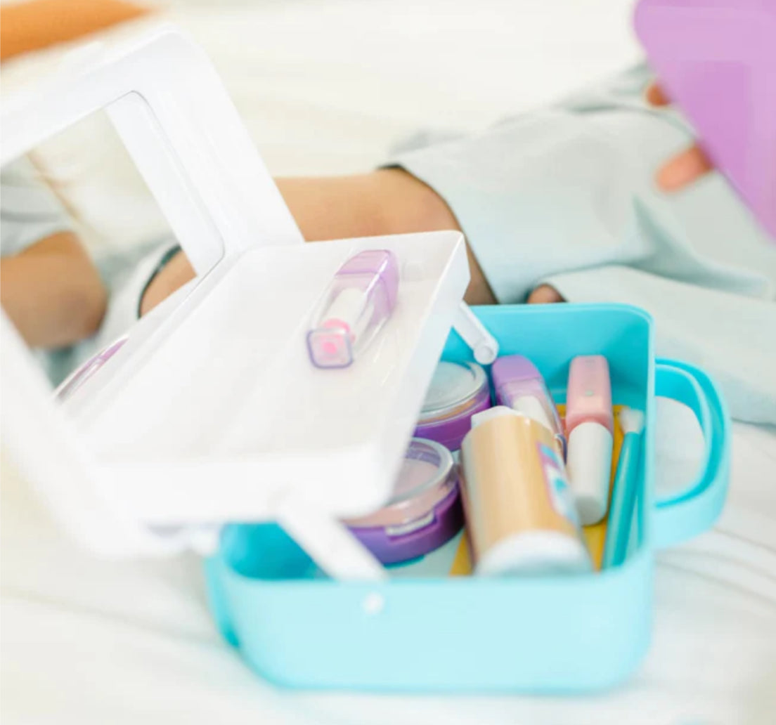 Melissa & Doug Love Your Look Makeup Kit Play Set