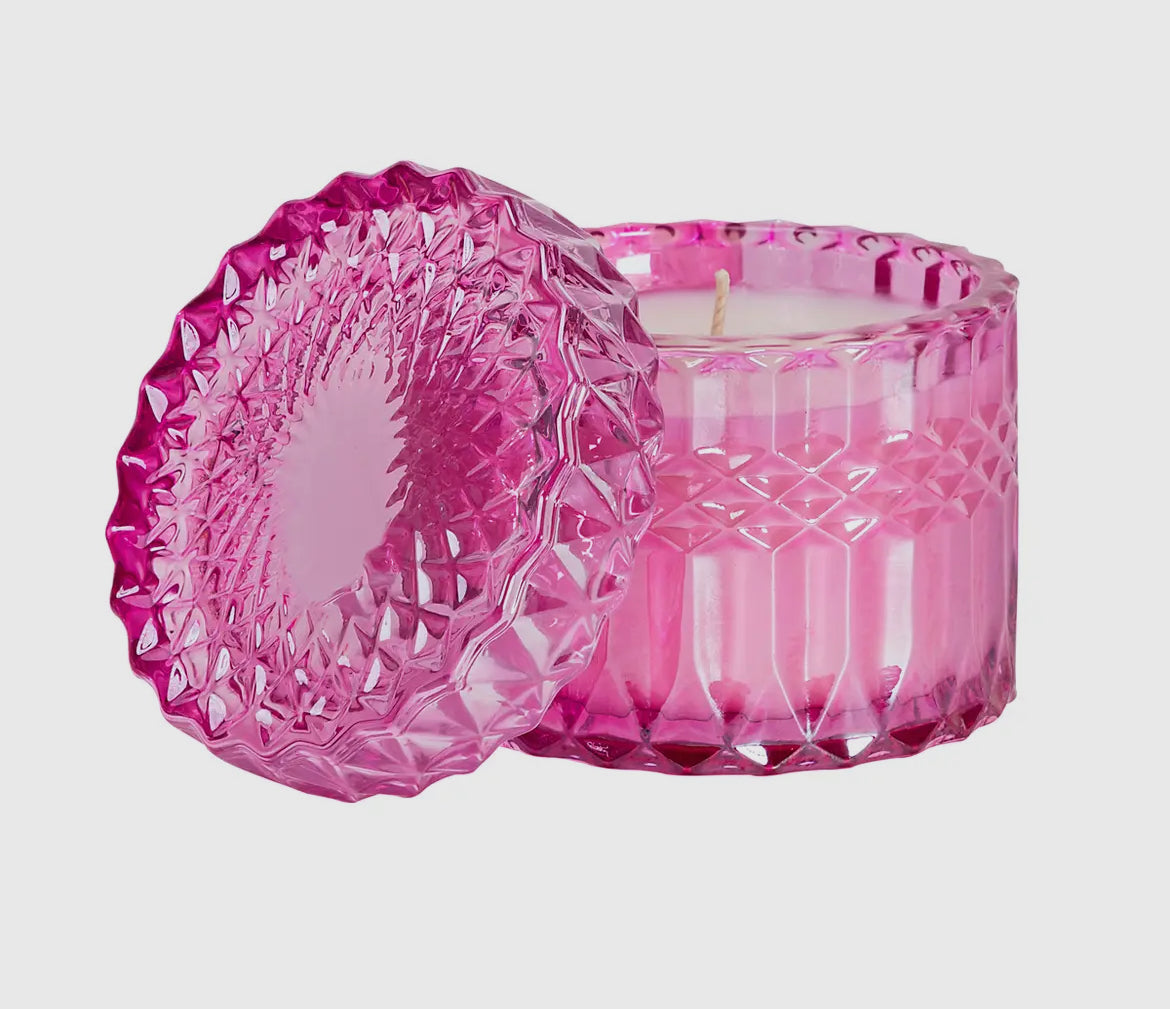 The SOi Company 8oz Petite
Shimmer Candle-Cake For Breakfast