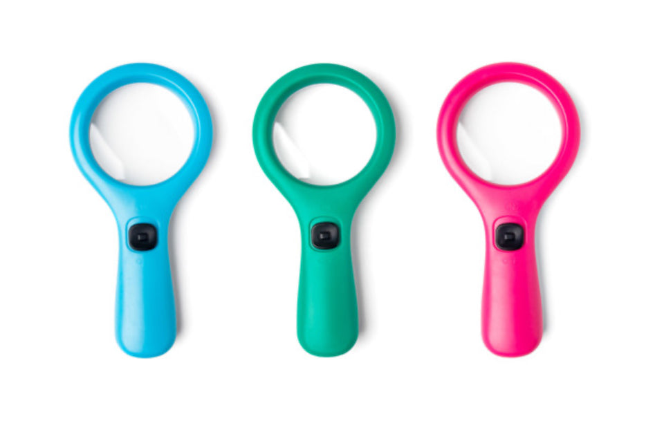 Modern Monkey Get A Clue LED Magnifier