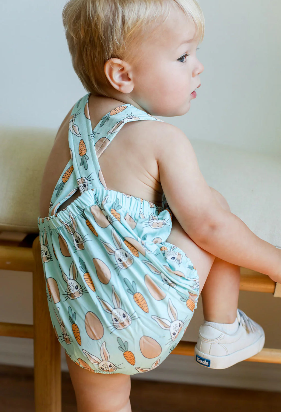 Southern Slumber Blue Bunny Bamboo Sun Bubble with Adjustable Straps