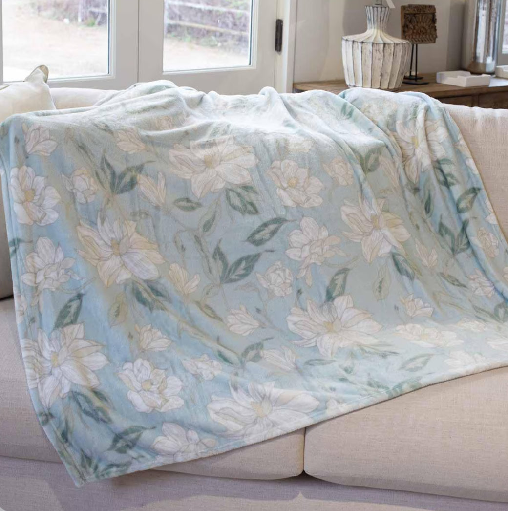 The Royal Standard Magnolia Throw in Misty Blue