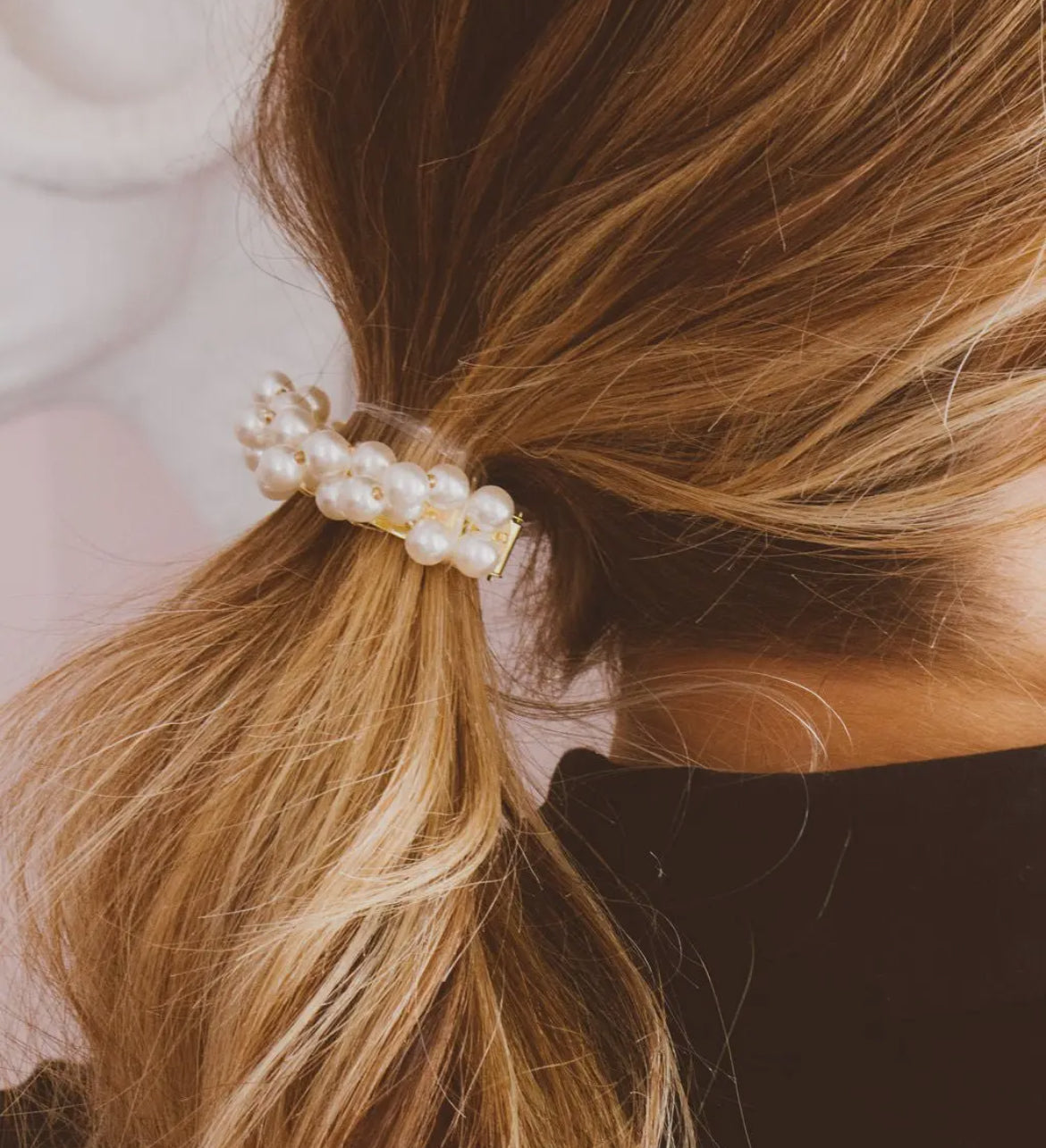 Shop ANDi Dorothy Pearl Ponytail Clip