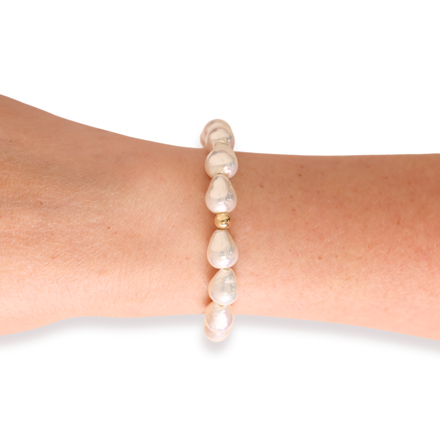 Beaded Blondes Bella Pearl Bracelet in Gold-Standard