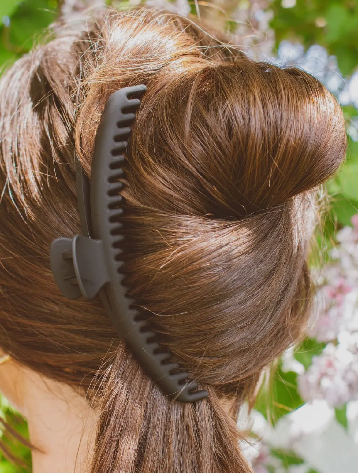 Shop ANDi Thick Hair French Twist Claw Clip-Black