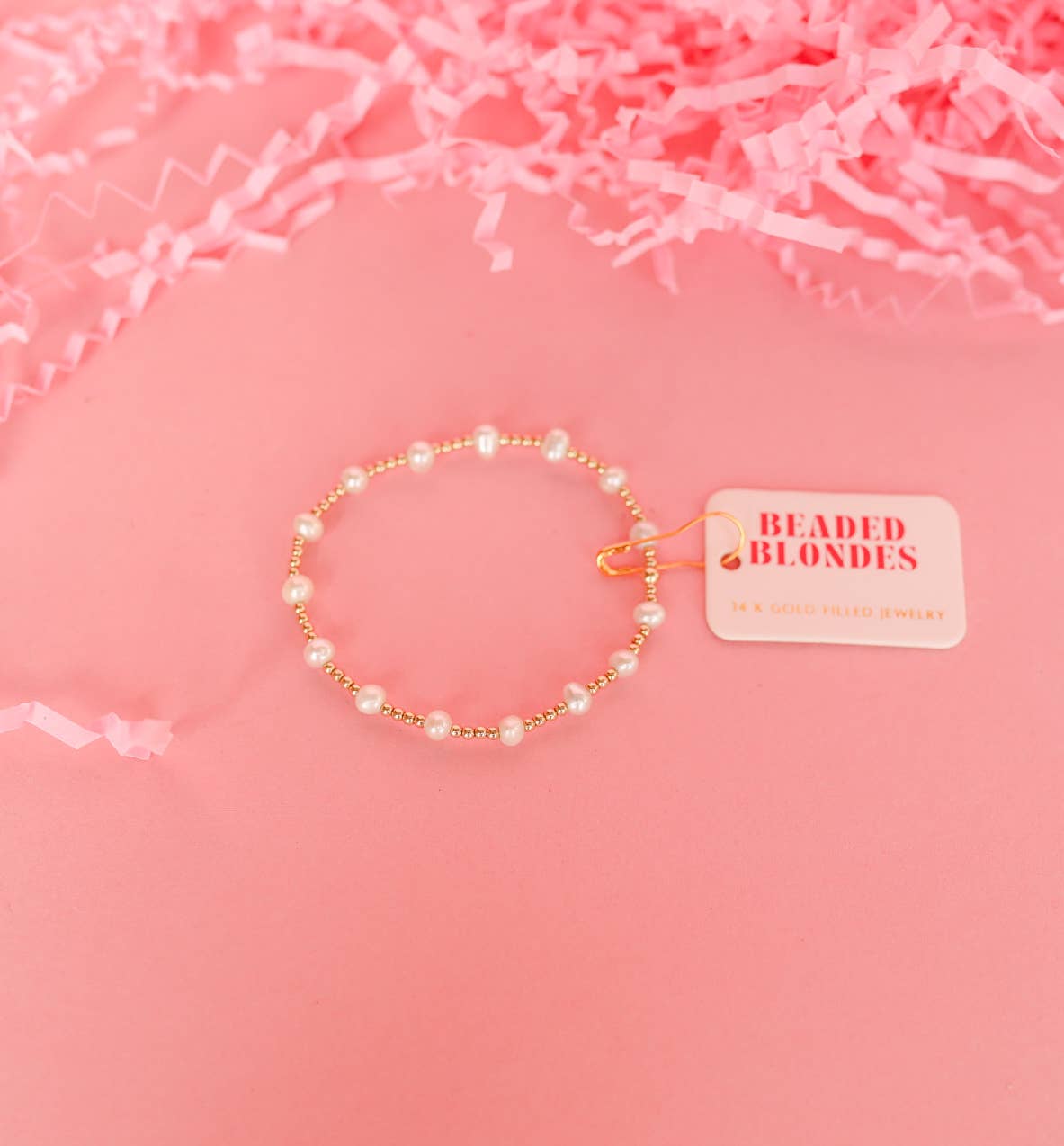 Beaded Blondes Lolo Pearl Bracelet in Gold-Standard