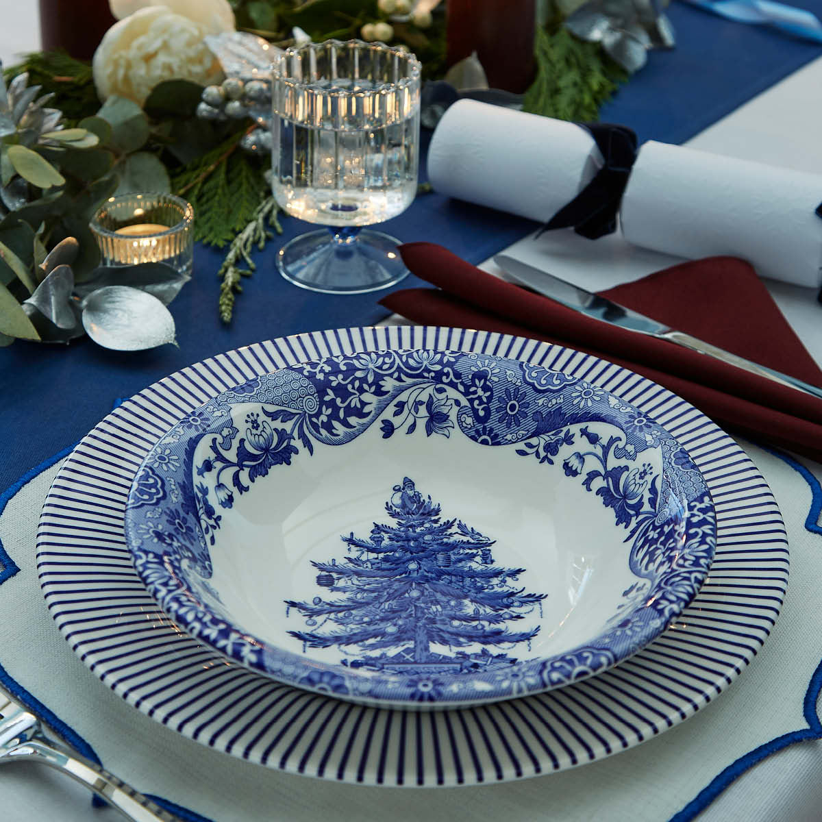 Kendrick Home Italian Christmas Cereal Bowl