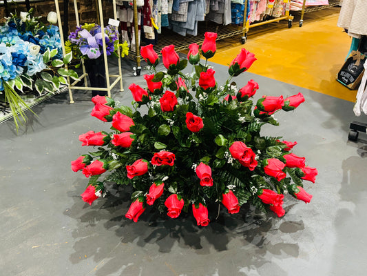 Lipstick Pink Rose Saddle