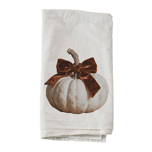 Kendrick Home Pumpkin With Velvet Bow Towel