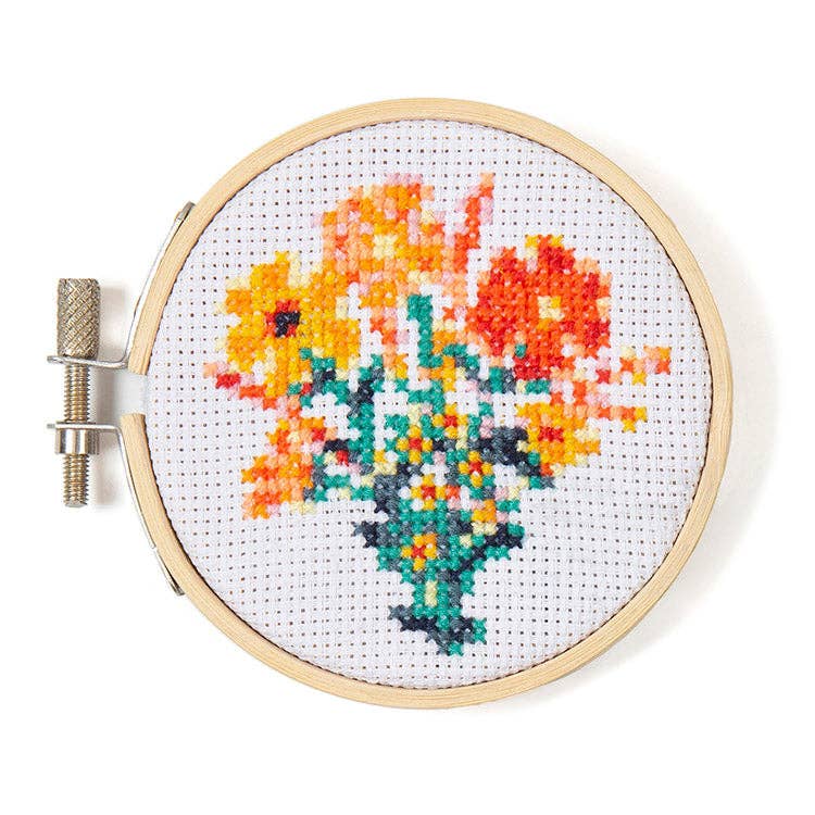 Kikkerland Mini Cross Stitch Embroidery-Flowers
