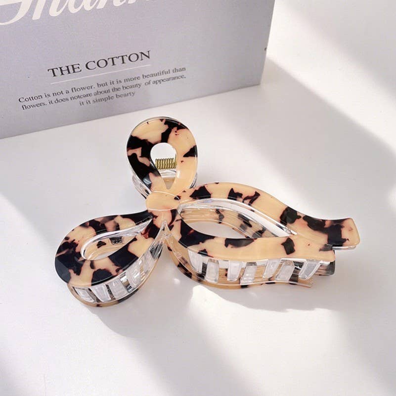 Josslyn Jumbo Hair Claw Clip-Brown