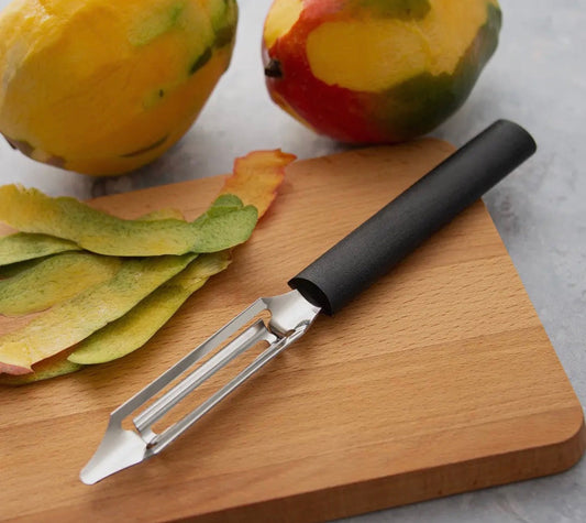 Rada Black Deluxe Vegetable Peeler