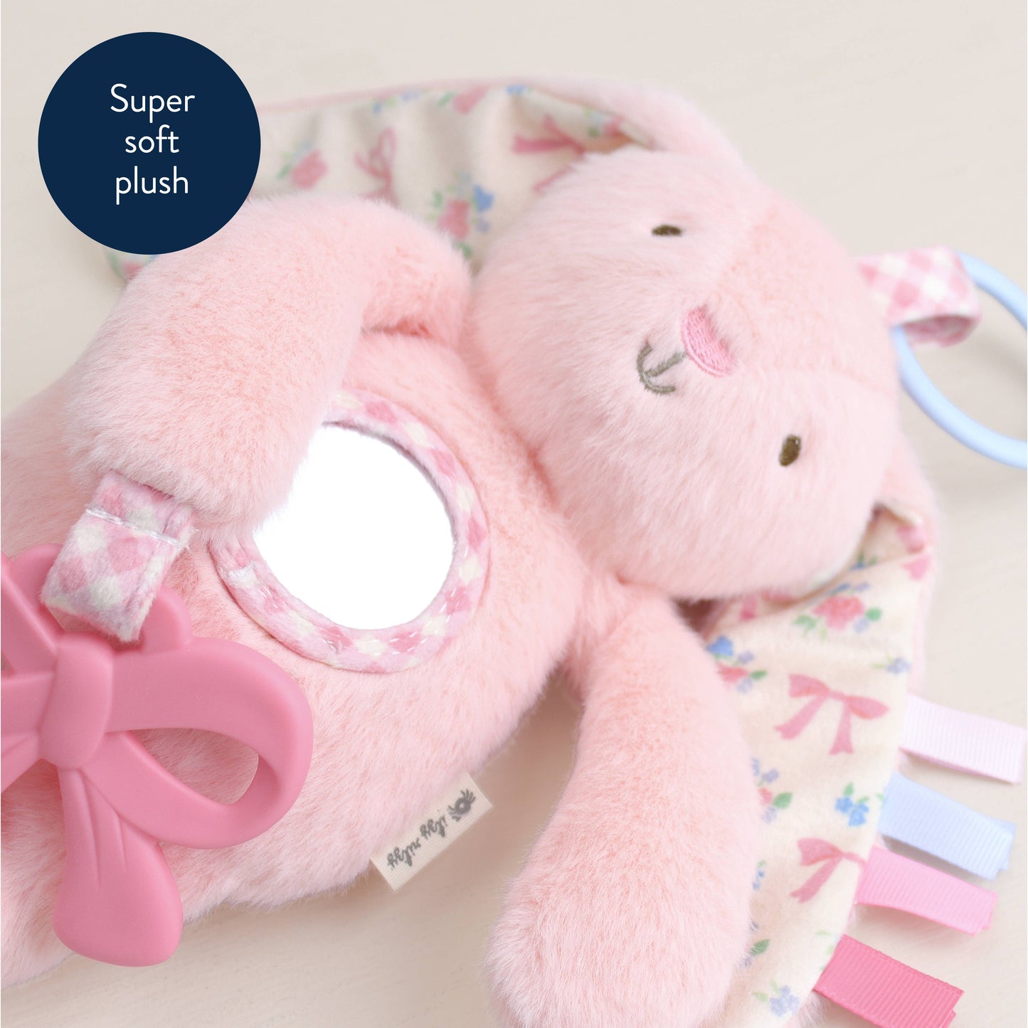 Itzy Ritzy Bitzy Traveler-Pink Bunny