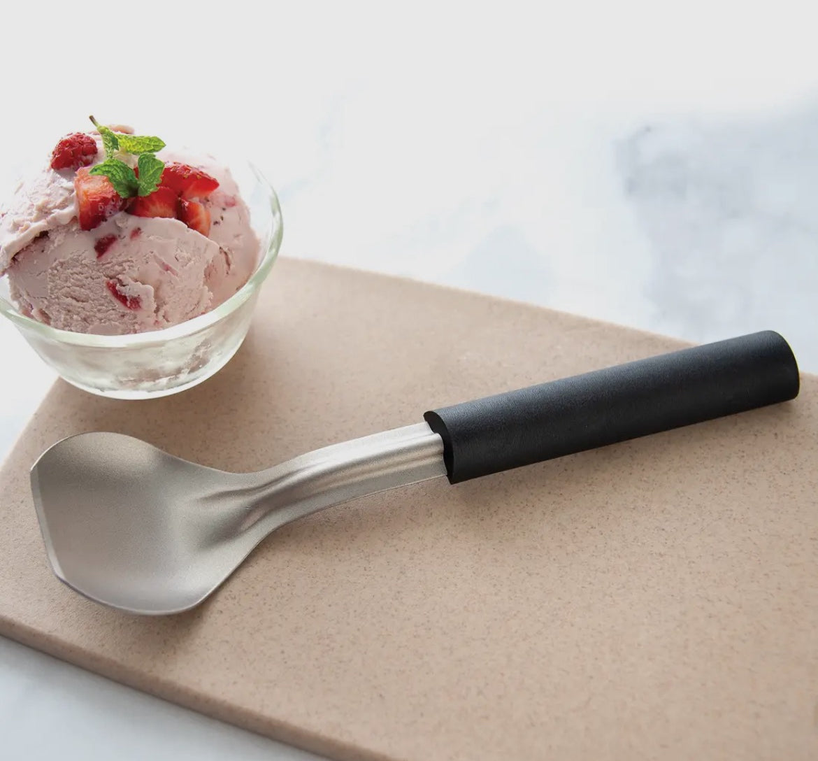 Rada Black Ice Cream Scoop