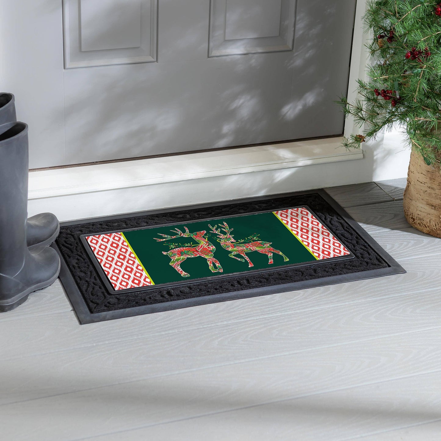 Evergreen Enterprises Sassafras Switch Mat-Patterned Reindeer