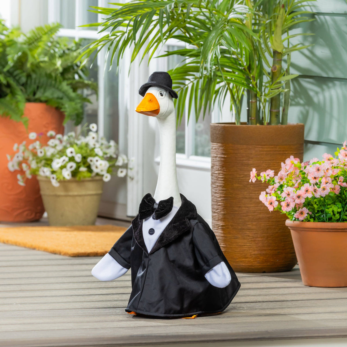 Evergreen Enterprises Giddy the Porch Goose Statue-Metal