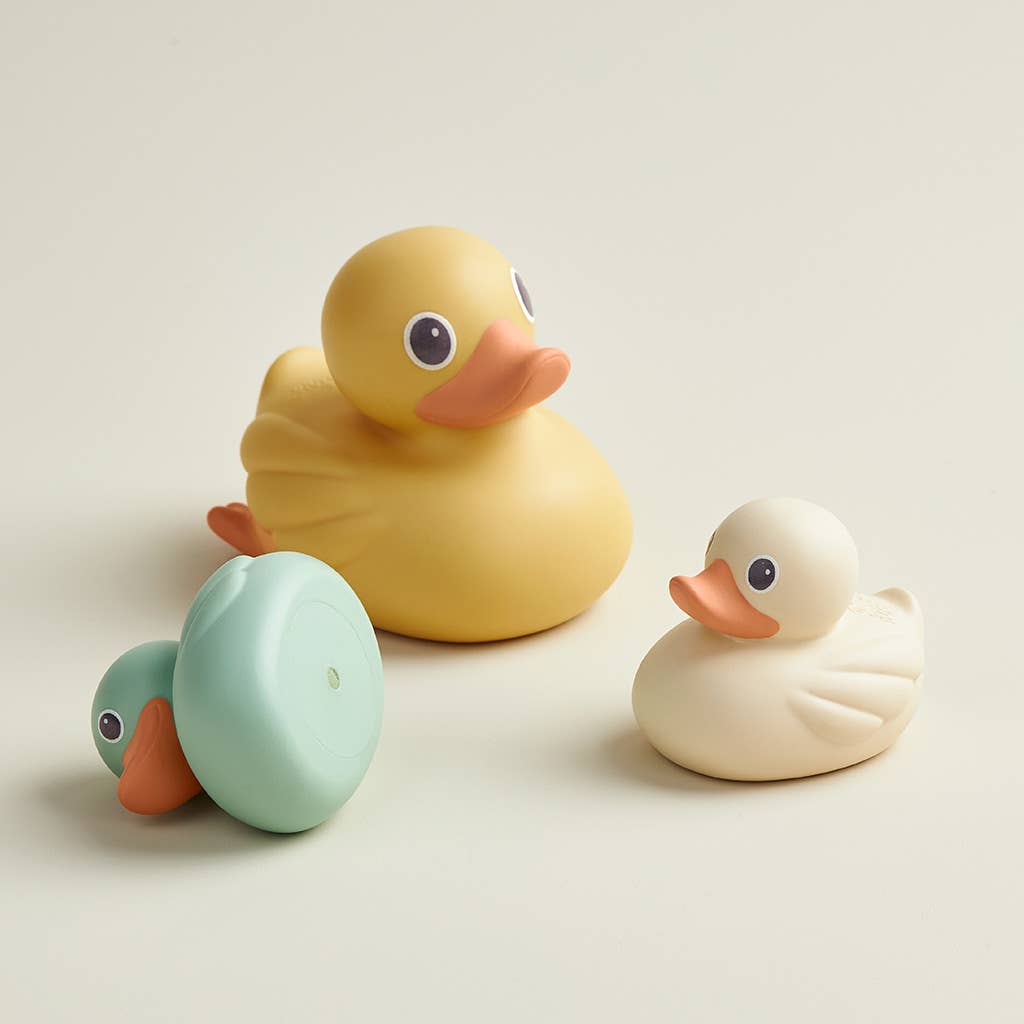Itzy Ducky Family Bath & Table Toys